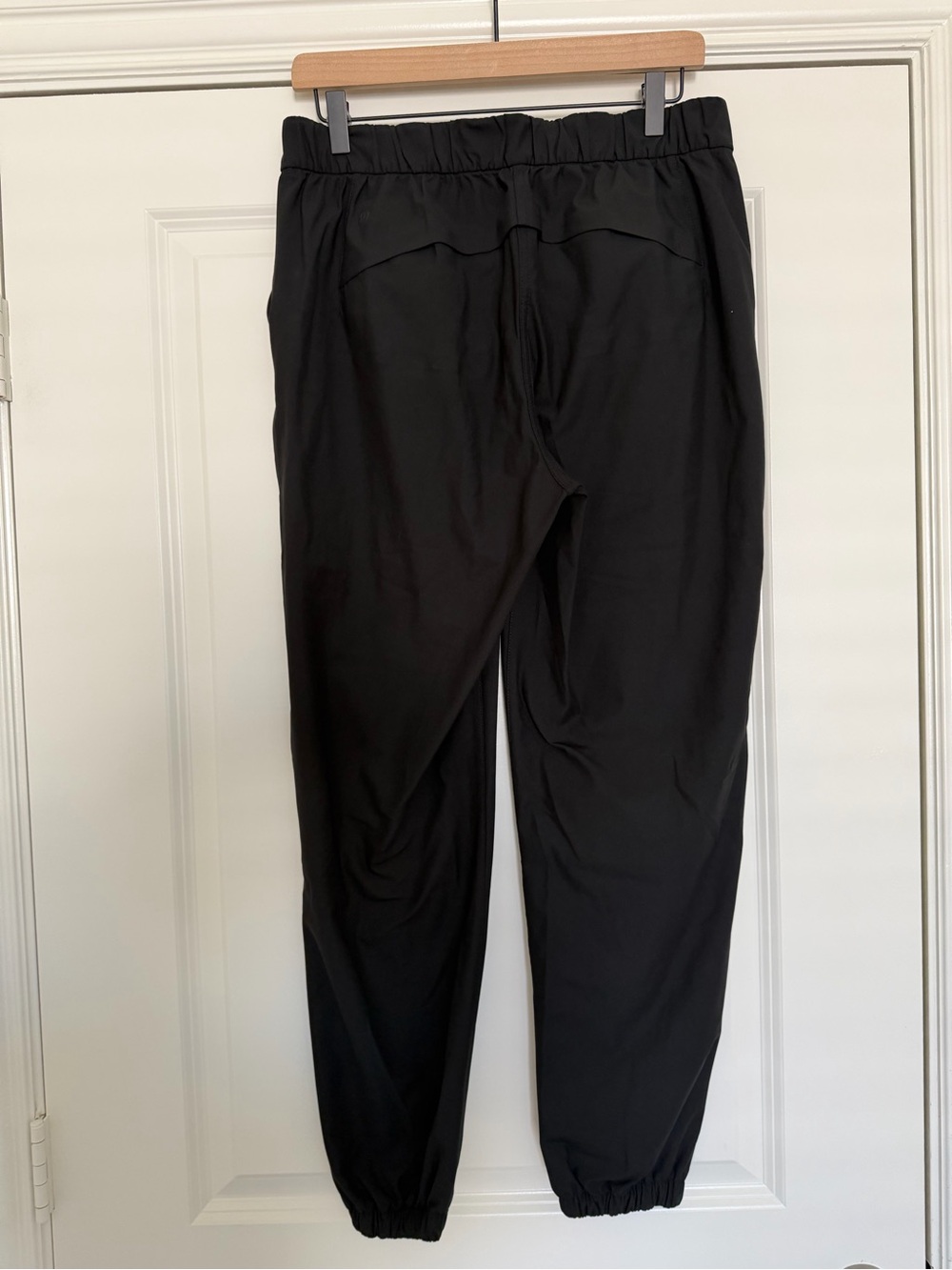Lululemon Warpstreme High-Rise 7/8 Jogger - Picture 2 of 6